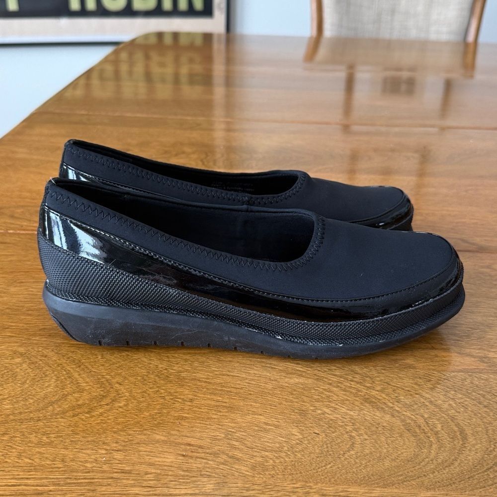 NEW SoftWalk flats - Picture 2 of 6